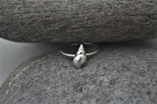 Load image into Gallery viewer, Silver Southwold Shell Ring