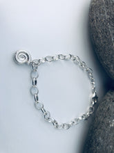 Load image into Gallery viewer, Silver Ammonite Chain Bracelet