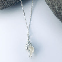 Load image into Gallery viewer, Silver Worlingworth Shell Necklace