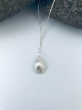 Load image into Gallery viewer, Silver Aldeburgh Necklace