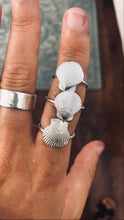 Load image into Gallery viewer, Silver Scallop Shell Ring