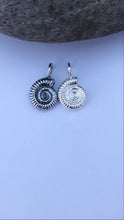 Load image into Gallery viewer, Silver Ammonite Shell Necklace