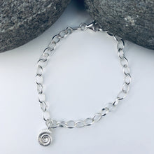 Load image into Gallery viewer, Silver Ammonite Chain Bracelet