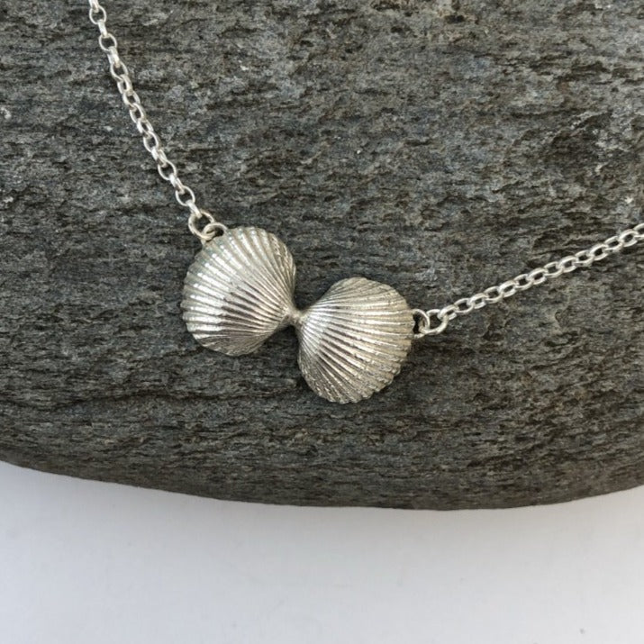 Better Together Clam Shell
