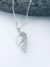 Load image into Gallery viewer, Silver Rendlesham Shell Necklace