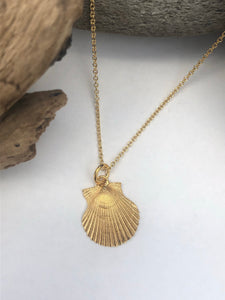 Gold Scallop Necklace