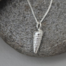 Load image into Gallery viewer, Silver Lavenham Shell Necklace